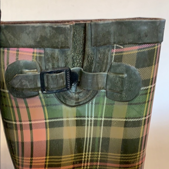 SALE!! ⚡️host pick⚡️Welly Rubber boots size 5 plaid boots - Picture 7 of 11